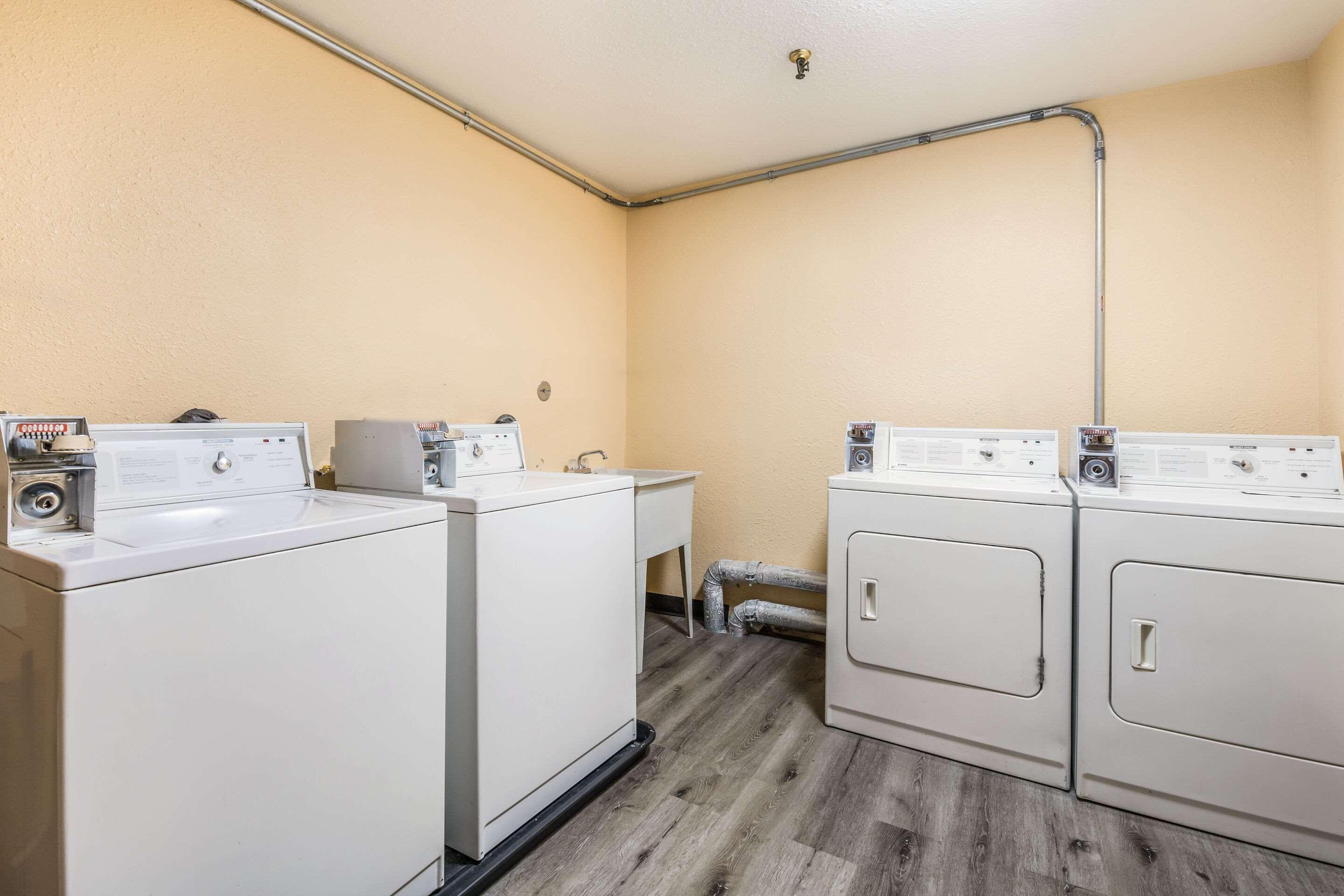 Equality Inn Rockford Luaran gambar